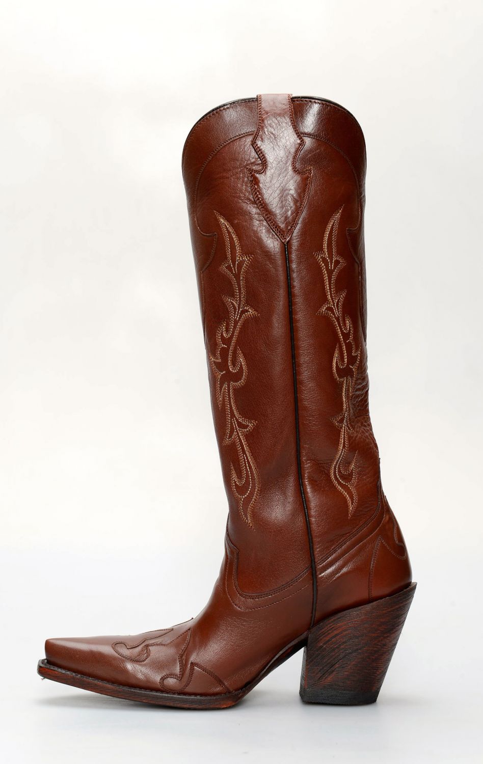Jalisco boots in young brown leather with high heel and upper | 945 ...