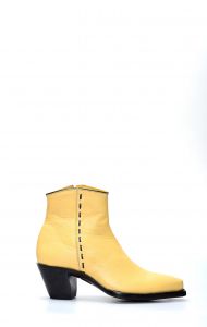 Yellow Jalisco boot